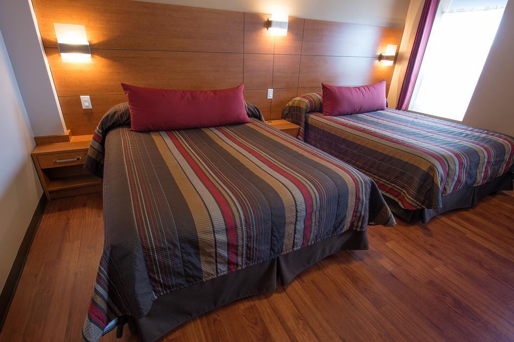 Chicoutimi Hotel Du Fjord الغرفة الصورة